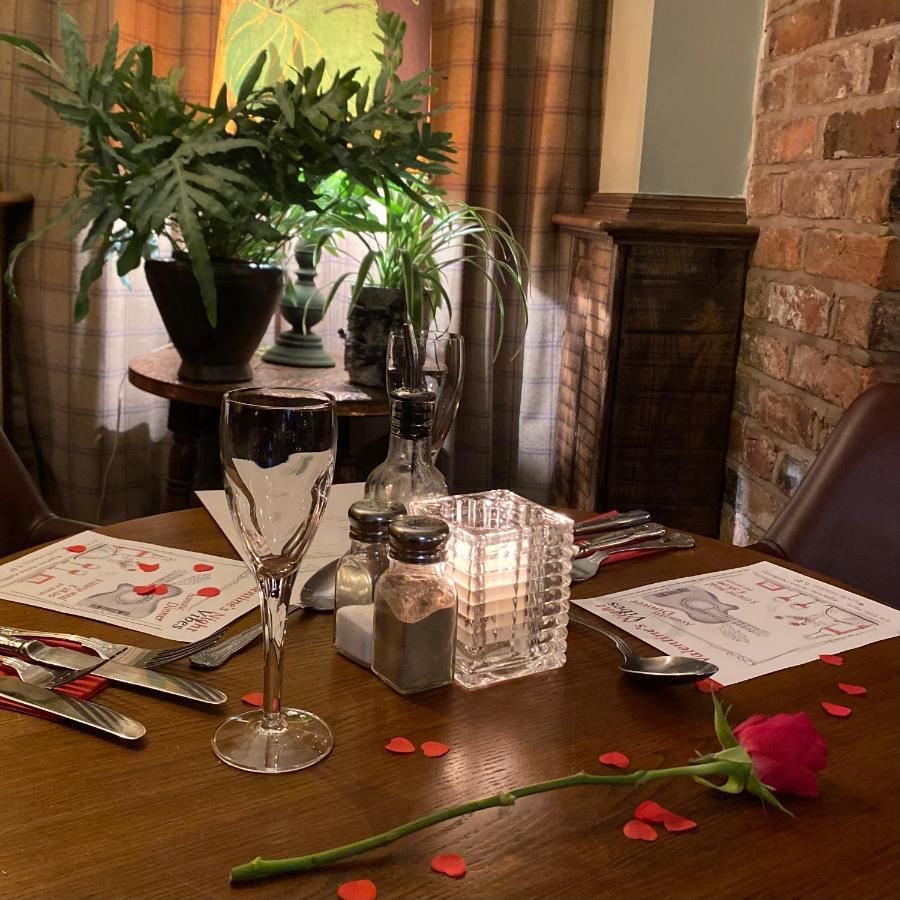 فندق The Egerton Arms Astbury كونغيلتون المظهر الخارجي الصورة